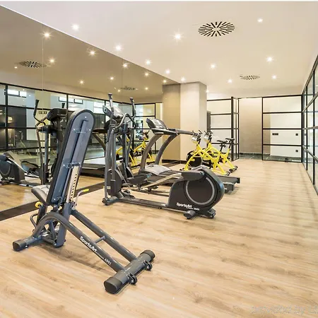 Ilunion Pio Xii Hotel 4*