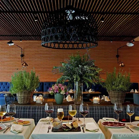 ホテル Aravaca Village 4*