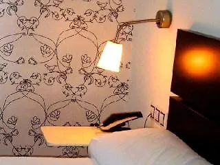 Hotel Life Gran Via 3*