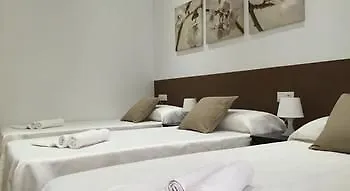 Hotel Lm Opera 2*