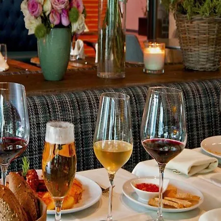 Aravaca Village 4*