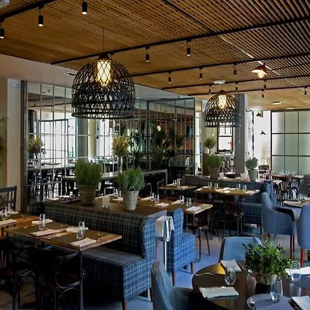 Aravaca Village 4* マドリード