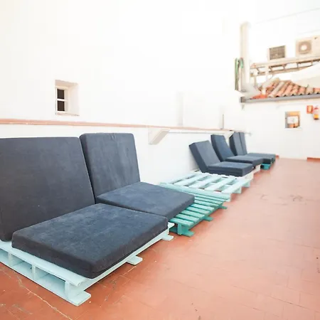 Hostel Cats Chill Out Madrid