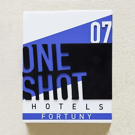 One Shot Fortuny 4*