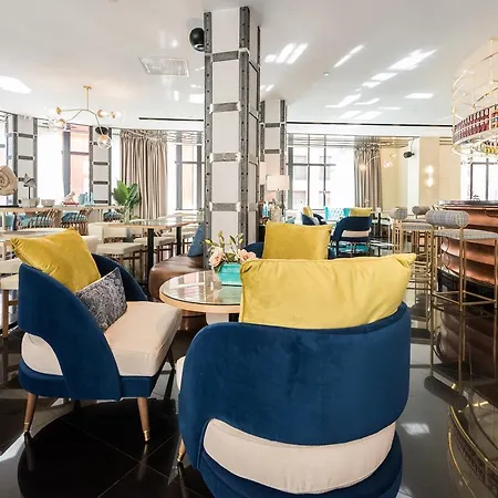 Hotel Vincci Capitol 4*