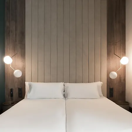 Icon Wipton Hotel 4*