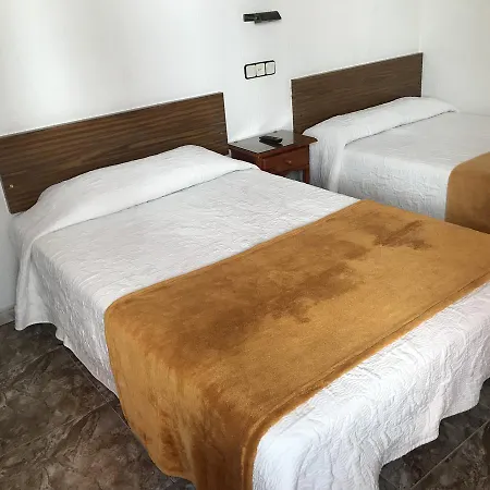 Guest house Paris Madrid