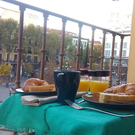 Plaza Santa Ana Madrid