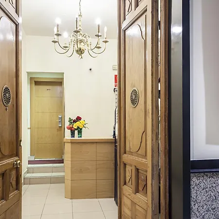 Inter Puerta Del Sol Auto Check In 3*