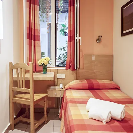 Inter Puerta Del Sol Auto Check In 3* Madrid