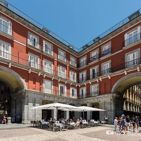 Plaza Mayor Deluxe * Madrid