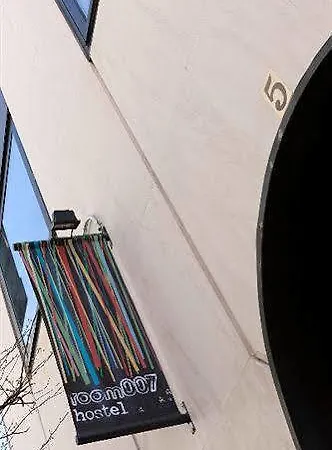 Room00 Ventura אכסניה מדריד
