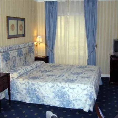 Hotel Eurostars Casa De La Lirica Madryt