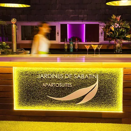 Appart hôtel Apartosuites Jardines De Sabatini 3*