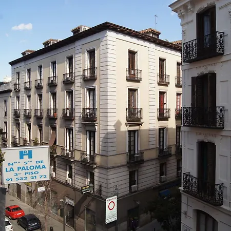 Ostello A Nuestra Senora De La Paloma Madrid