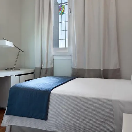 Hotel Avani Alonso Martinez 4*
