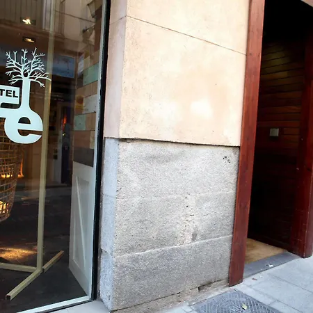 Life Gran Via 3* Madrid