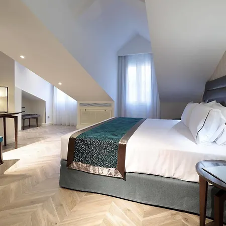 Eurostars Casa De La Lirica Madryt