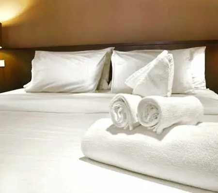 Goya 75 Aparthotel