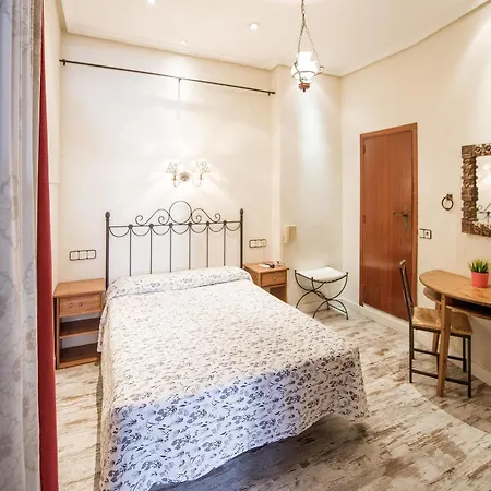 Manuela By Gaiarooms Guest house