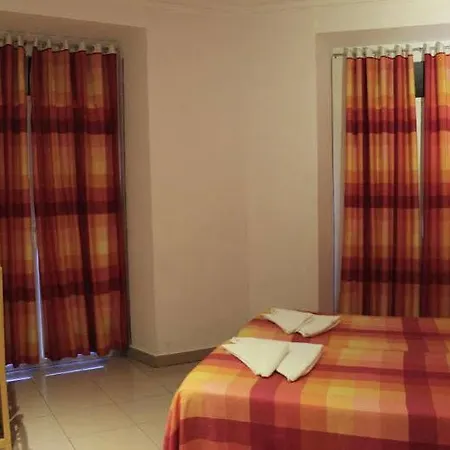 Inter Puerta Del Sol Auto Check In Guest house 3*