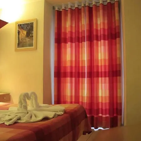 Inter Puerta Del Sol Auto Check In Guest house 3*