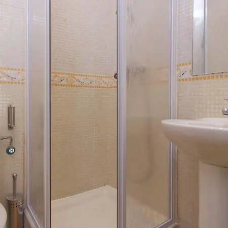 Suites You Zinc Hotel 3*