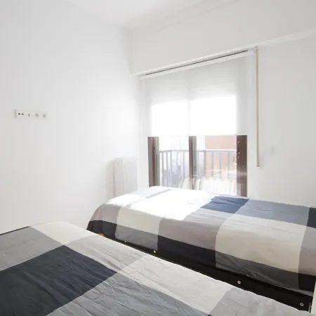 Piso Parking En El Mas Castizo * Madrid