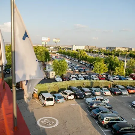 Ap Airport Hotel 3*
