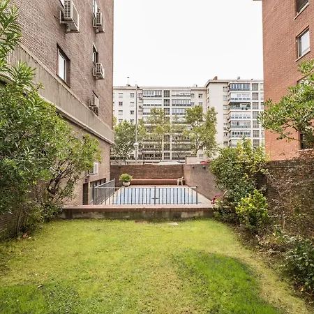 Chic Alberto Alcocer Ii Apartamento Madrid