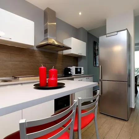 Fuencarral Lara Center Apartamento