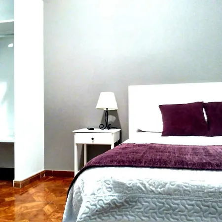 Guest house Bruna Paseo Del Prado Madrid