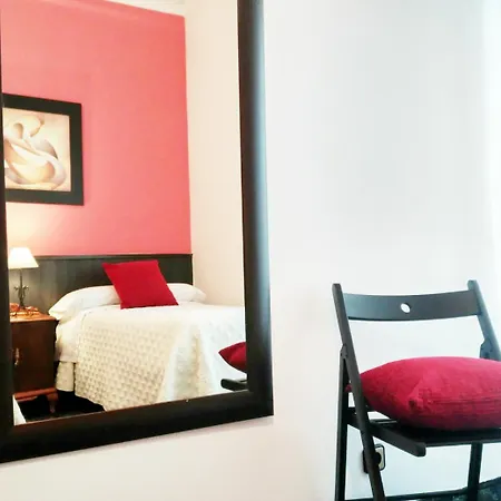 Bruna Paseo Del Prado Guest house 2*