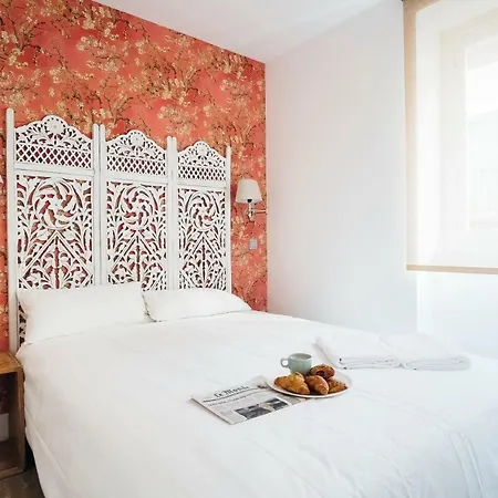 Homeabout San Bernardo I דירה