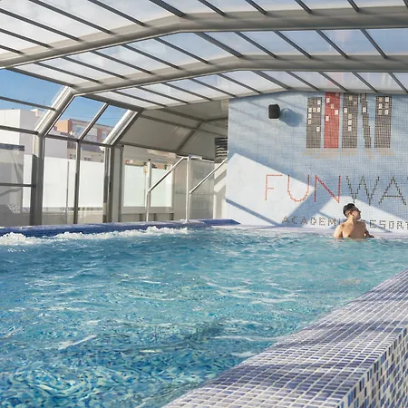 Funway Academic (adults Only) Maison d'hôtes Madrid
