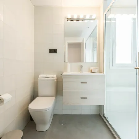Apartment Downtown Boutique By Madflats Collection