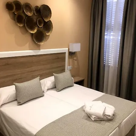 New Point Opera Apartmanhotel