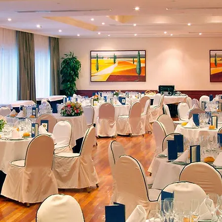 Melia Barajas 4*