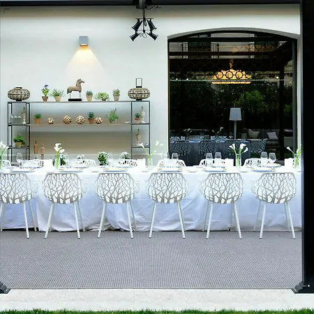 Unico Madrid, Small Luxury 5*
