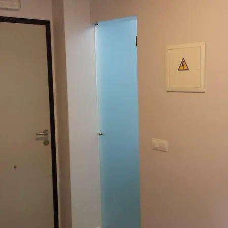 Aparthotel Usera 2*