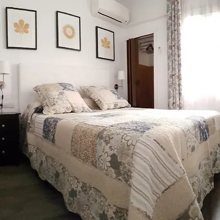 Tirso Molina Apartamento *