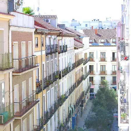 Apartment Augusto Figueroa 25 *