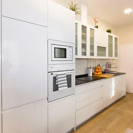 Sol Luxury Suites Apartment Madrid