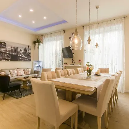 Sol Luxury Suites *
