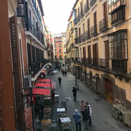 Fuencarral 36 Apartamento *