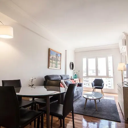 Apartment Elegant Retreat Business District Bernabeu *