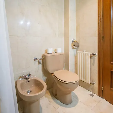 Piso Confortable Y Muy Luminoso Con Parking Apartment Madrid