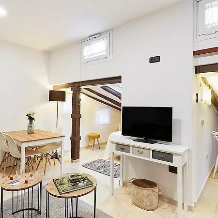 Apartment Leeways Xxiv In Gran Via Madrid