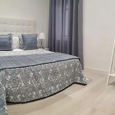 Apartamento Valderribas, Barrio De Retiro, * Madrid