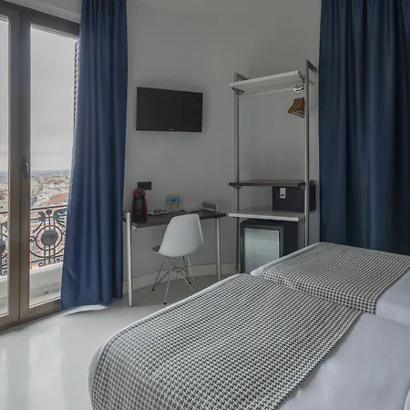 Hostel Carmen-gran Via *